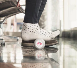 ROLL Recovery R3 Foot Roller (40) 18 ROLL Recovery R3 Foot Roller (40) -Sports Fashion Store 1 3