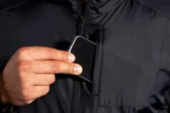 Brooks Men's Fusion Hybrid Jacket (211299) -Sports Fashion Store 211299 001 D1 Fusion Hybrid Jacket