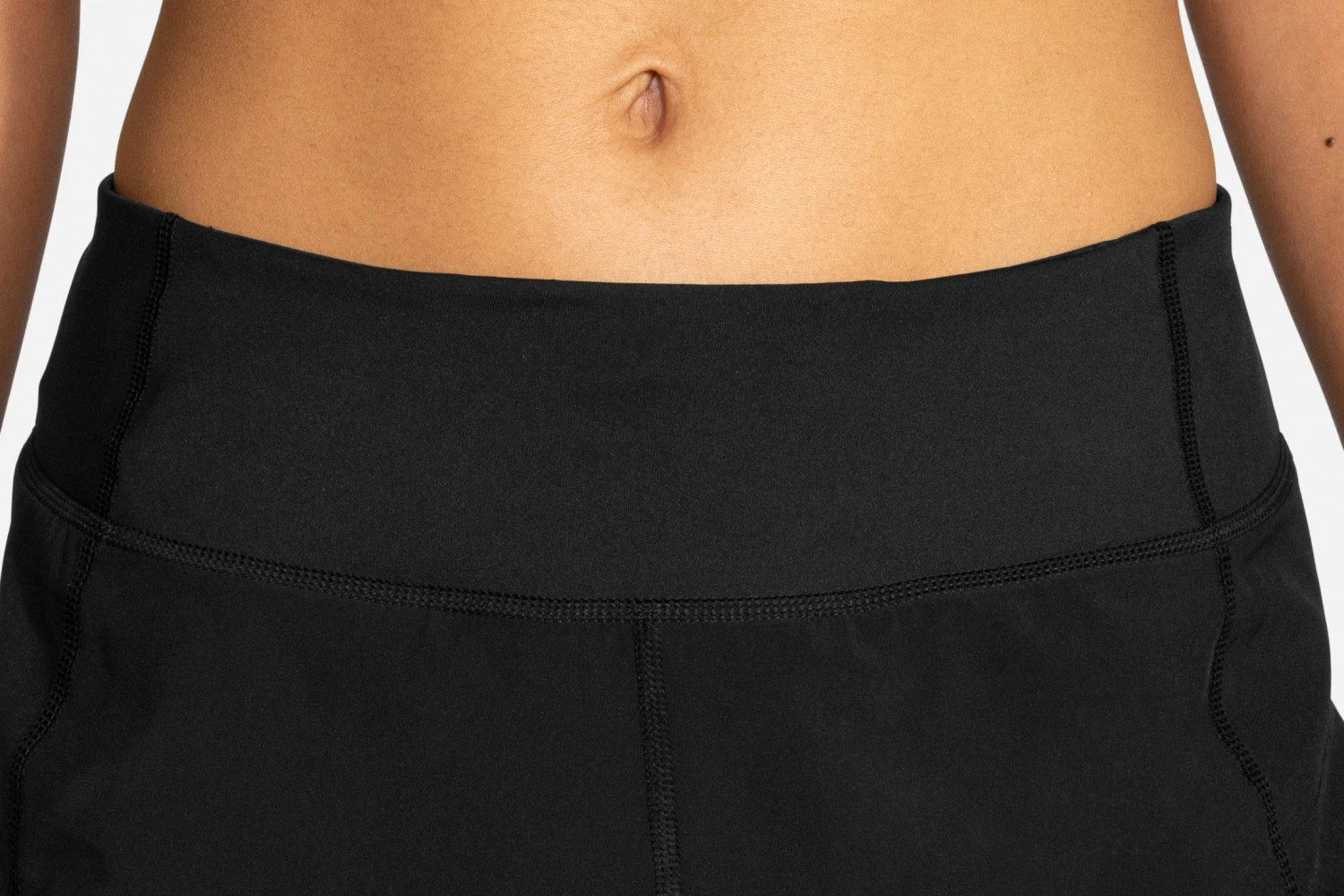 Brooks Women's Chaser 5" Short 6 Brooks Women's Chaser 5" Short - Image 4