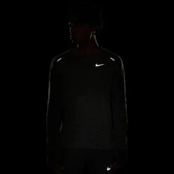 Nike Men's Sphere Long Sleeve (CU6083) -Sports Fashion Store CU6083 068 PHSFM200 JPG HEI 875 WID 875