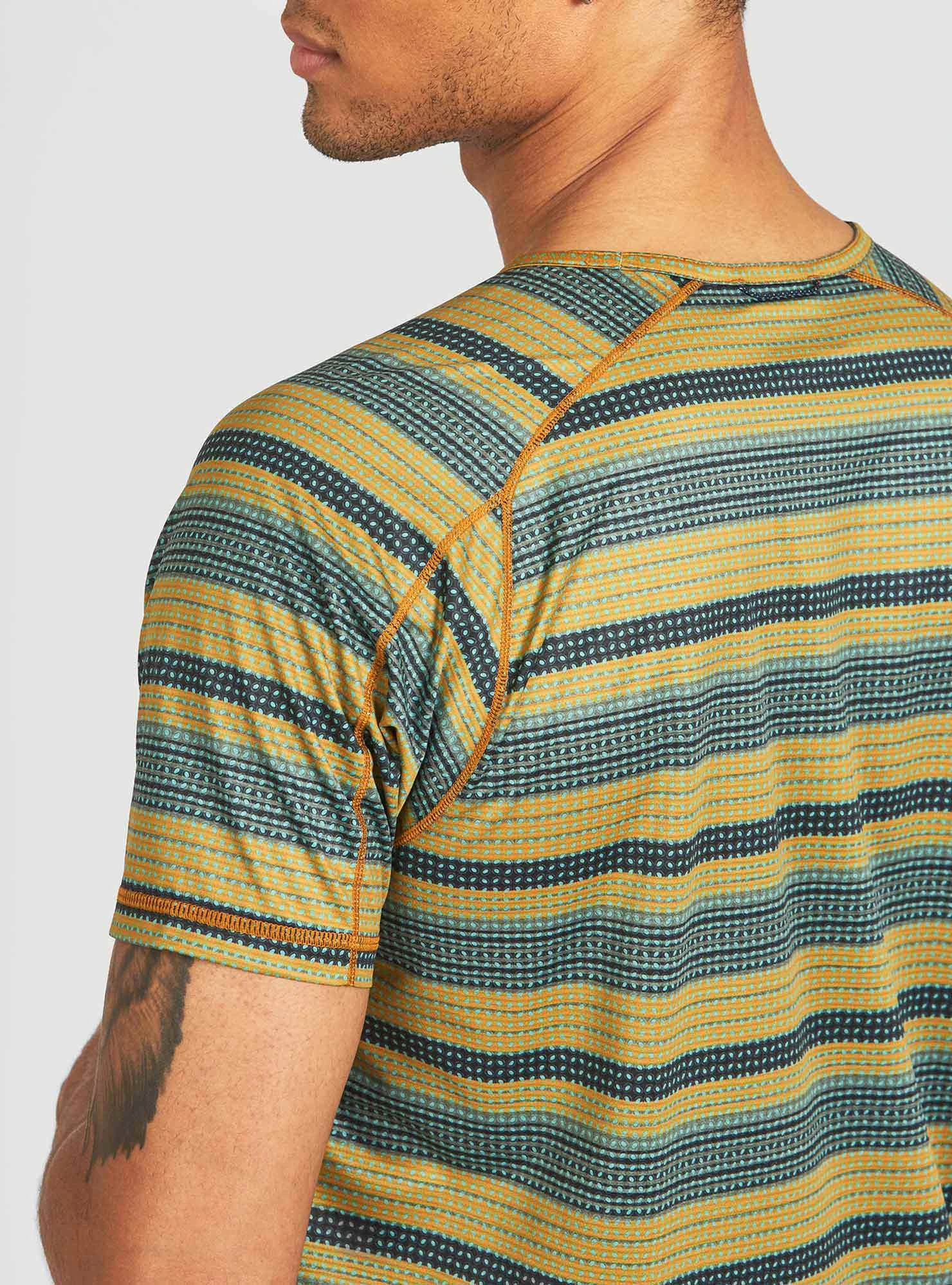 Janji Men's Helio Tech Tee -(MT15A-S22-GST) 6 Janji Men's Helio Tech Tee -(MT15A-S22-GST) - Image 4