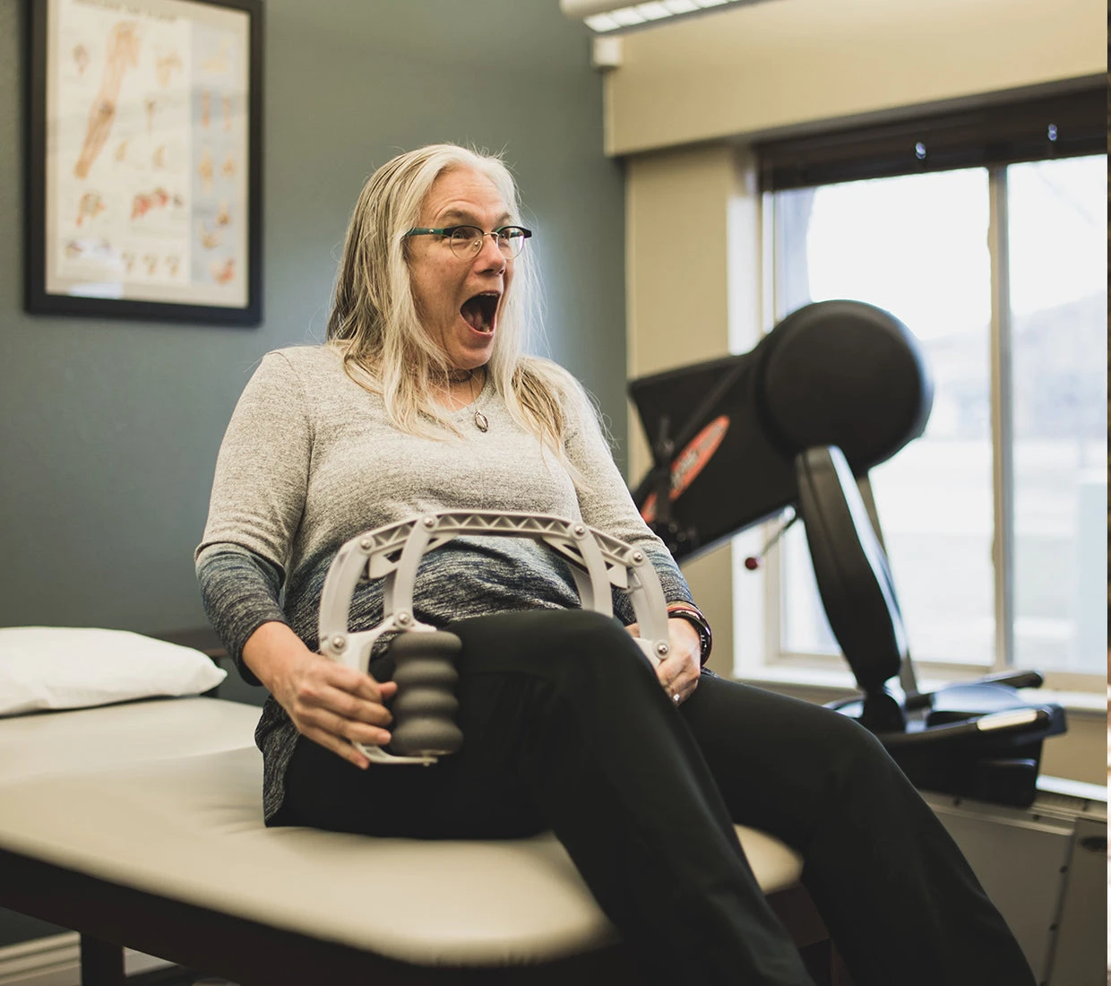 Roll Recovery R8 V2 Massage Roller - Alpine White (4286) 10 Roll Recovery R8 V2 Massage Roller - Alpine White (4286) - Image 8